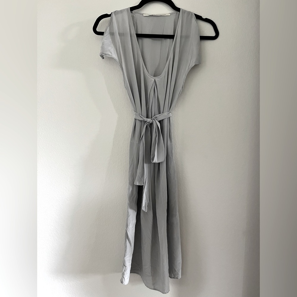 Twelfth Street by Cynthia Vincent grey flutter sleeve belted silk dress P